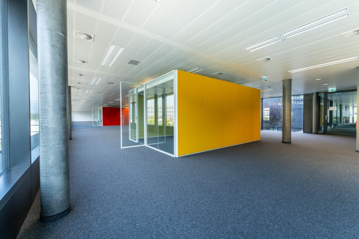 Surface administrative de 529 m² - grands plateaux de bureaux lumineux et modulables