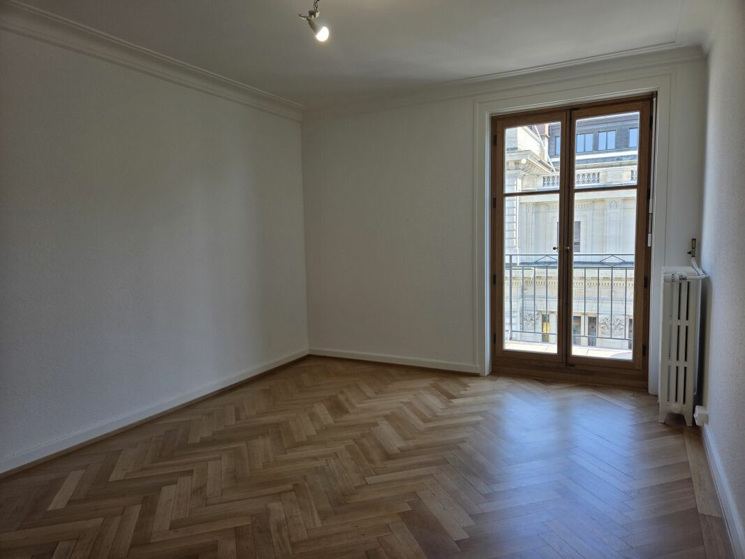 Bureaux rénovés - 49 m² au coeur de Genève