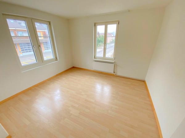 tolle 4 1/2 Zimmer-Wohnung zu mieten 4