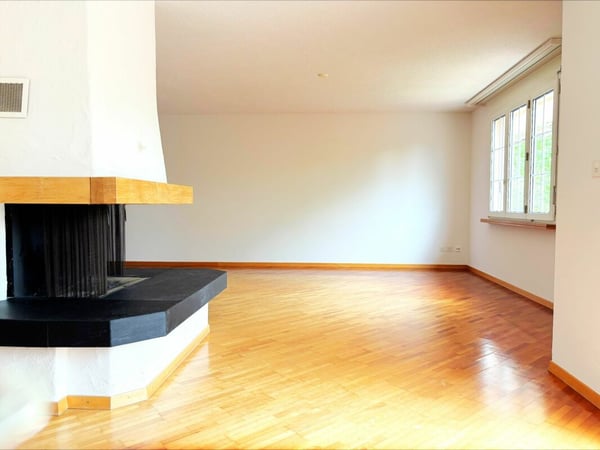 Grosszügige 5.5-Zimmerwohnung in ruhiger, grüner Wohnlage 4