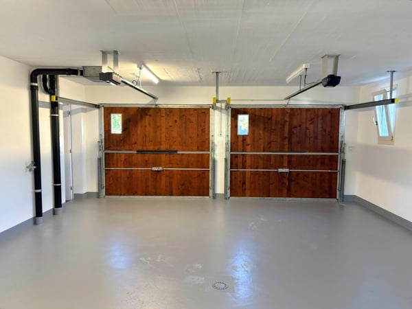 Grosszügiges 3.5-Zimmer-Einfamilienhaus mit 2.5-Zimmer-Einliegerwohnung, riesiger Garage und sonniger Gartenanlage 22
