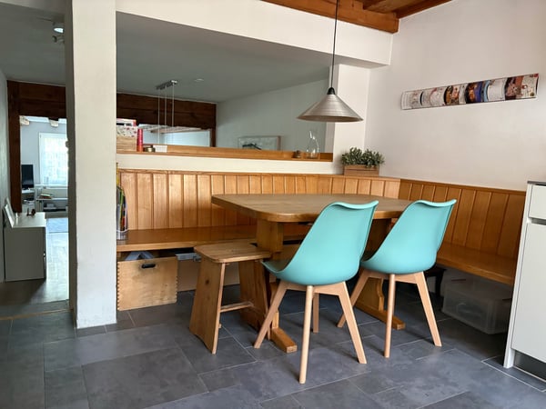 Historisches Mittelhaus mit Einliegerwohnung im Herzen des alten Dorfkerns von Opfikon 3