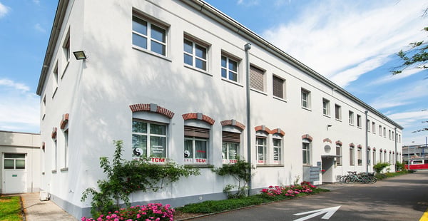Büro-/Praxisraum im Erdgeschoss zu vermieten 1