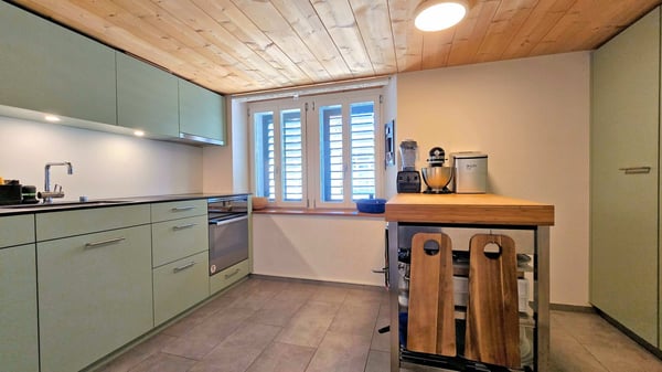 Komplett renoviert und stilvoll ausgebaut 6