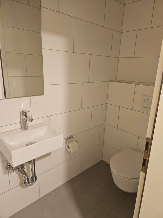 Grosszügige Wohnung an attraktiver Lage 10