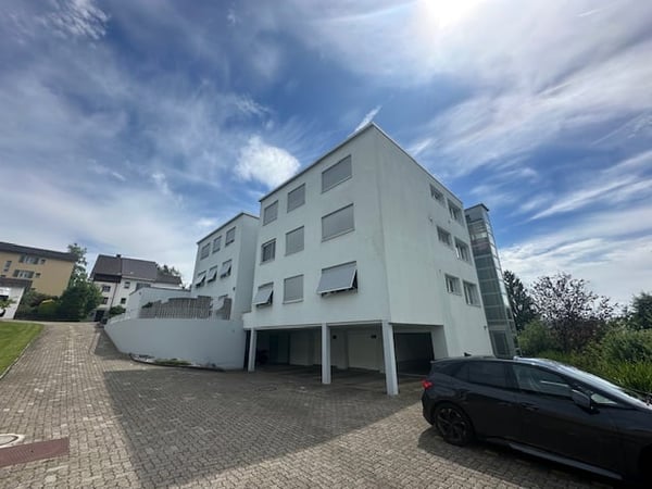 attraktive 4 1/2-Zimmer-Attikawohnung an ruhiger und sonniger Wohnlage 13