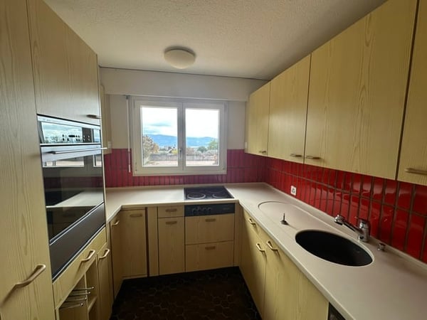 Charmantes 5.5-Zimmer-Terrassenhaus mit traumhafter Aussicht 6