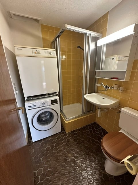 Charmantes 5.5-Zimmer-Terrassenhaus mit traumhafter Aussicht 7