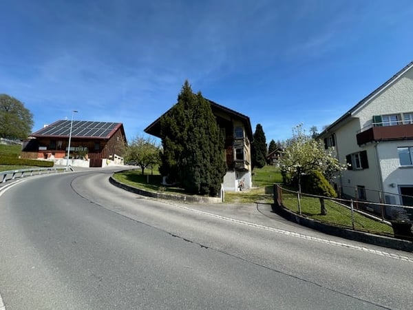 attraktives Bauland an Südhanglage mit Aus- und Fernsicht im Baurecht 8