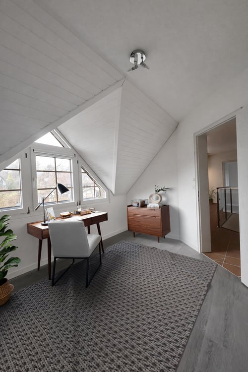 Moderne 5.5-Zimmer-Maisonette-Wohnung in ruhiger Lage im Hirzel ZH 4