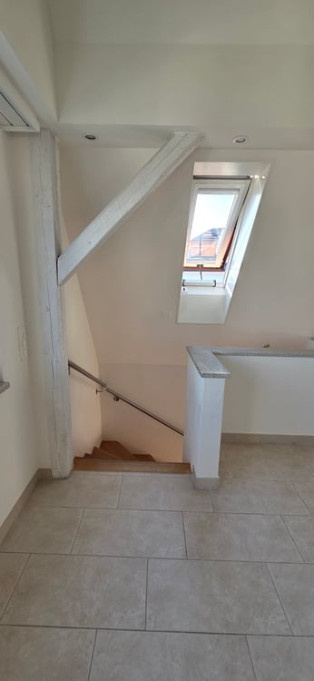 Maisonette mit Seesicht, privatem Garten und einzigartigem Wohnatelier inkl. Garage 18