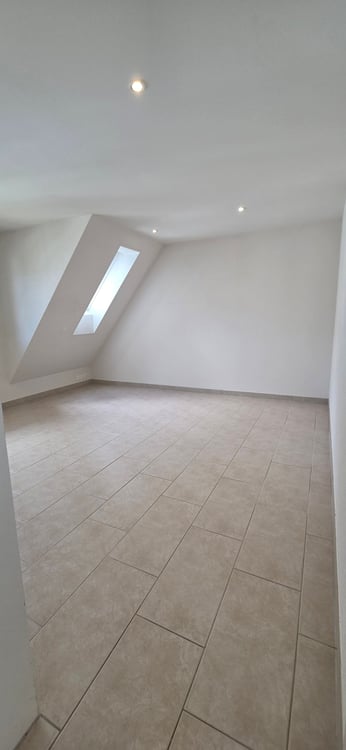 Maisonette mit Seesicht, privatem Garten und einzigartigem Wohnatelier inkl. Garage 20