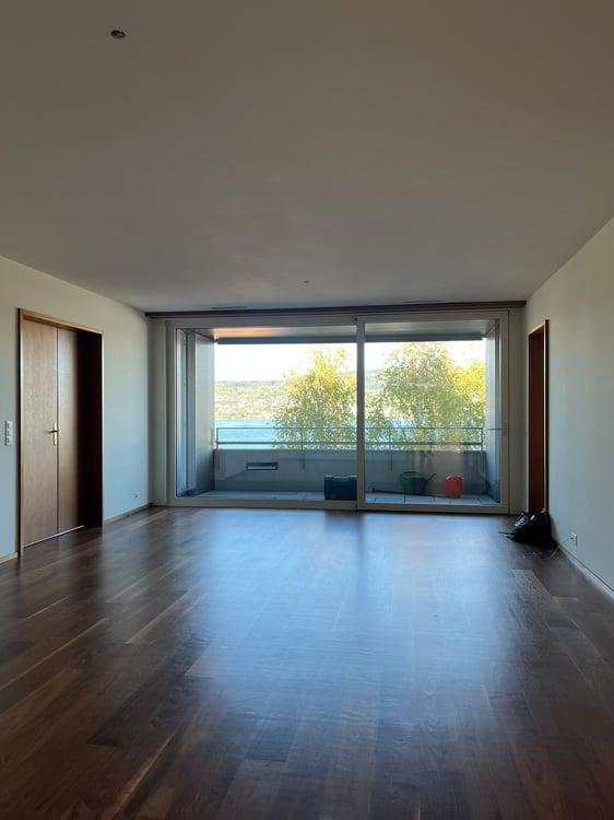 Helle 4.5-Zimmer-Wohnung mit Seesicht an der Seestrasse in Horgen 17