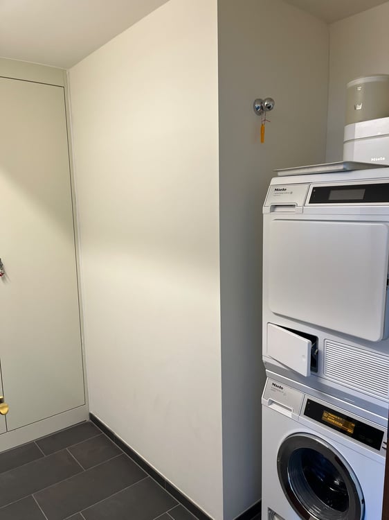 Helle 4.5-Zimmer-Wohnung mit Seesicht an der Seestrasse in Horgen 32