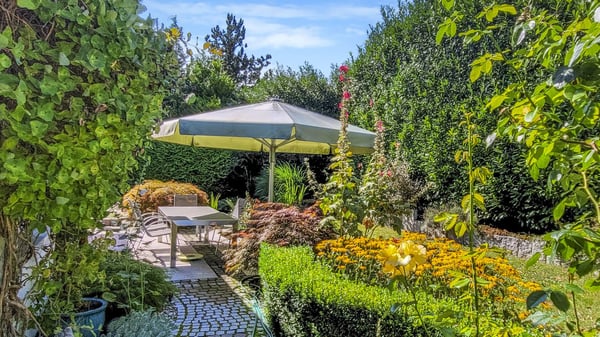 Tolles Einfamilienhaus mit grossem Grundstück 10