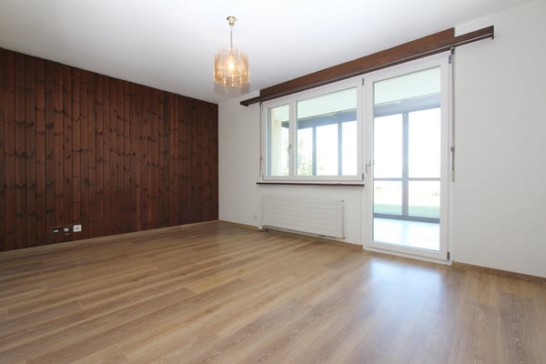 Attraktives 5½-Zimmer Einfamilienhaus mit Garage und schöner Bergsicht 10