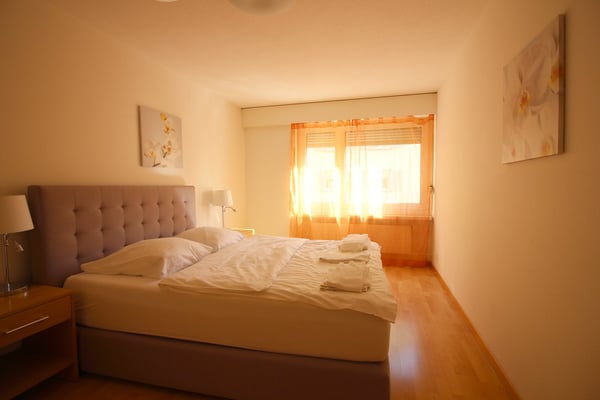 4 Zimmer Wohnung in Oerlikon 2