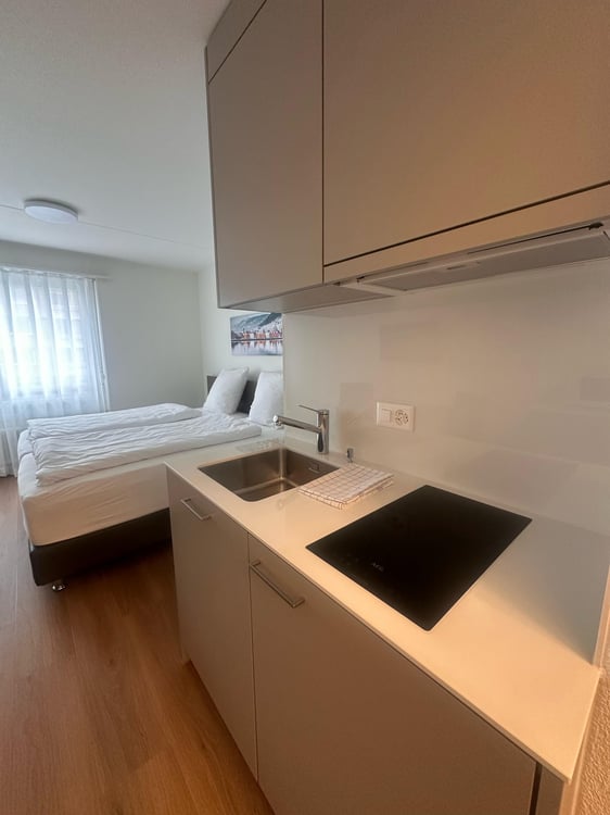 Studio Nähe Flughafen 1