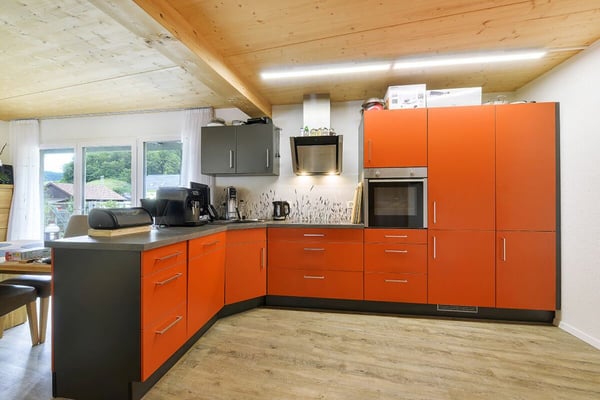 2-Familienhaus mit 2.5-Zi. Wohnungen als Renditeobjekt 5