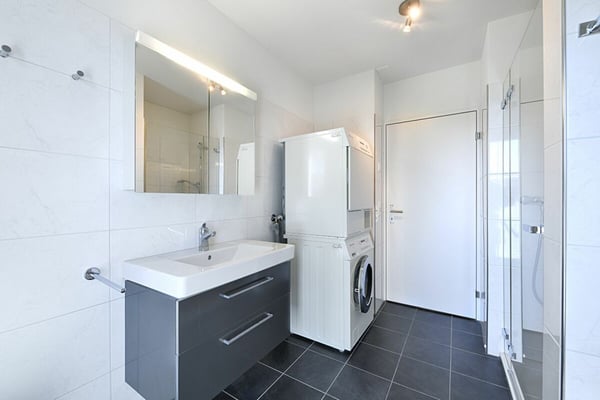 3.5-Zi. Wohnung mit Loggia an zentrumsnaher Lage 6