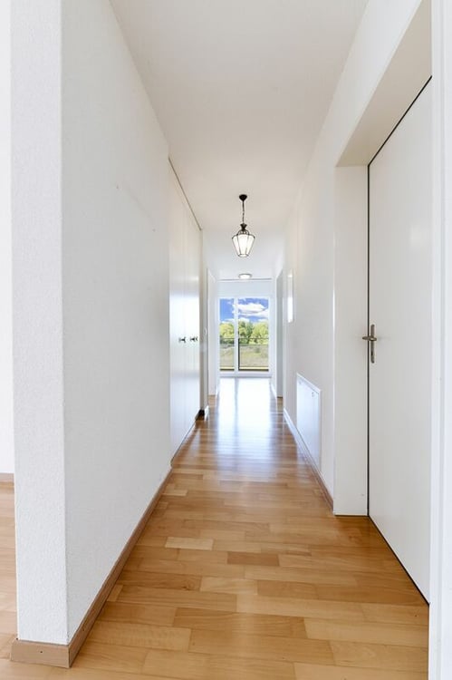 Gepflegte 4.5-Zi. Eigentumswohnung an idealer Lage mit grossem Balkon 7