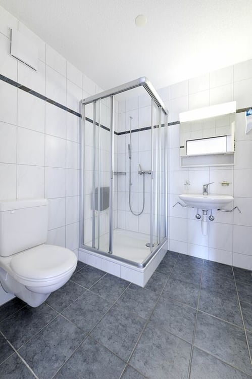 Gepflegte 4.5-Zi. Eigentumswohnung an idealer Lage mit grossem Balkon 9