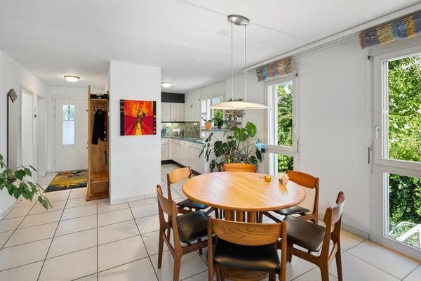 5.5-Zimmer Dreigeschoss-Maisonettewohnung an ruhiger, familienfreundlicher Lage in Gossau ZH 3