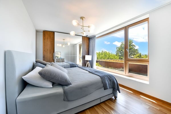 4.5-Zi. Reihenmittelhaus mit aussergewöhnlicher Architektur 9