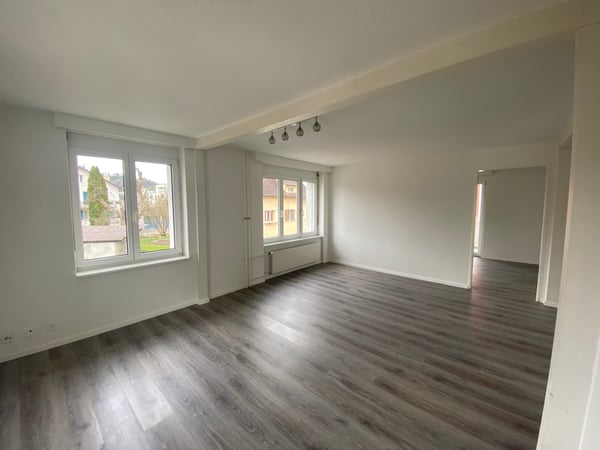 Gemütliche 2.5 Zimmer-Wohnung 2