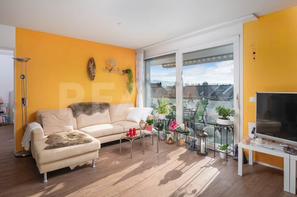 Charmante 1.5-Zimmer-Wohnung mit Sonnenbalkon und schöner Fernsicht 5