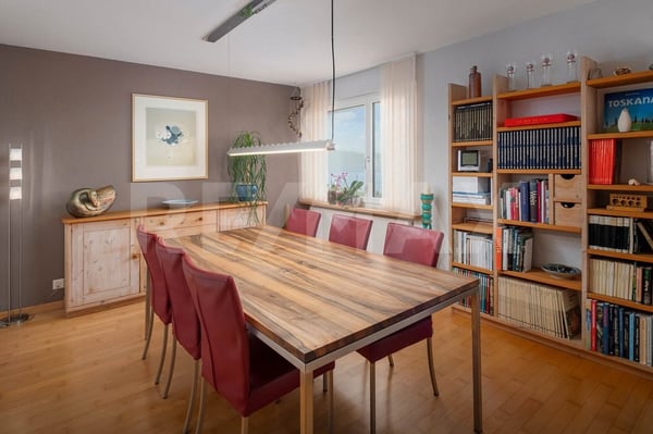 Gepflegtes 5.5-Zimmer-Terrassenhaus mit unverbaubarer Seesicht in Wädenswil! 7