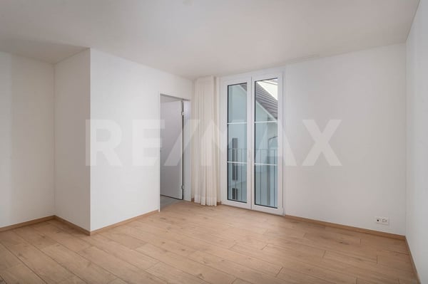 Hochwertige 4.5-Zimmer-Wohnung mit unverbaubarer See- und Weitsicht 4