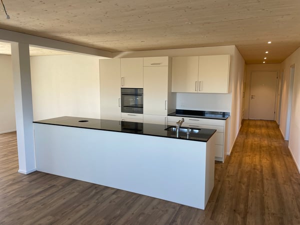 Ruhig und schön gelegene 1.5 Zimmer-Wohnung zu vermieten 2