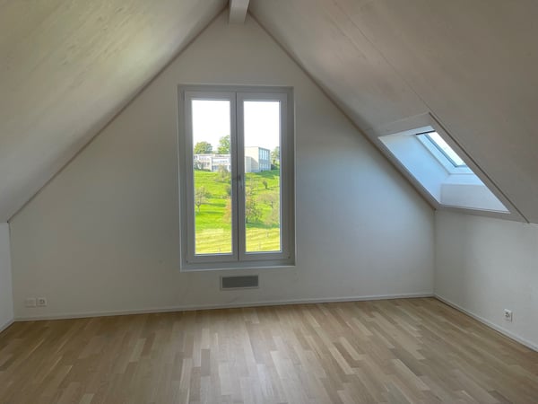 Hochwertige 4.5-Zimmer-Maisoettewohnung 11