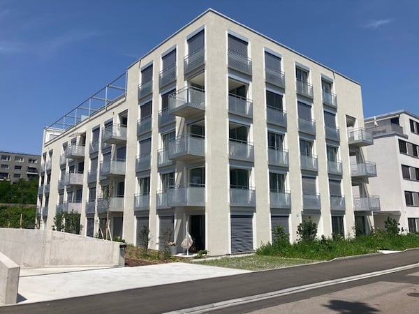 Wohnen über den Dächern - 2.5-Zimmer-Attikawohnung zu vermieten