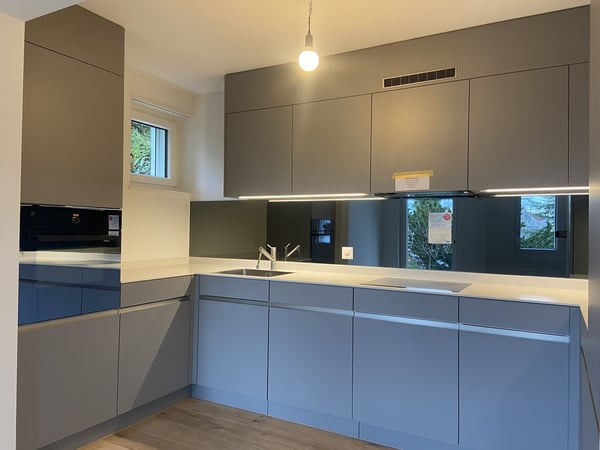 Entdecken Sie diese wunderschöne 3.5-Zimmerwohnung im Herzen des beliebten Kreises 7 2