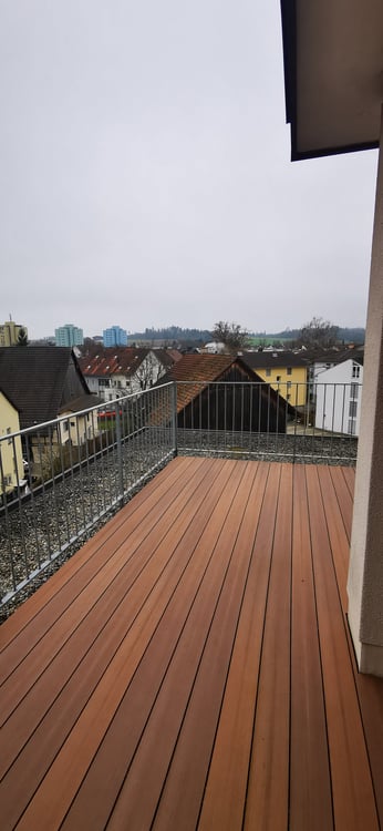 Schöne und helle Terassenwohnung 8