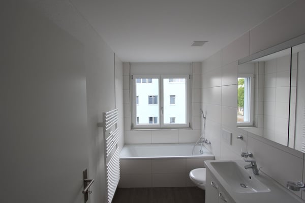 Moderne Wohnung mit grossem Gartensitzplatz wartet auf Sie! 6