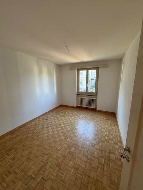 Schöne und zentrale Altbauwohnung zu vermieten 5