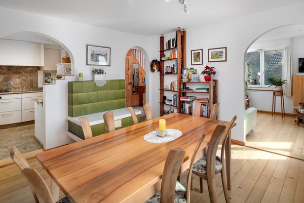 Charmantes Einfamilienhaus mit grossem Garten! 1