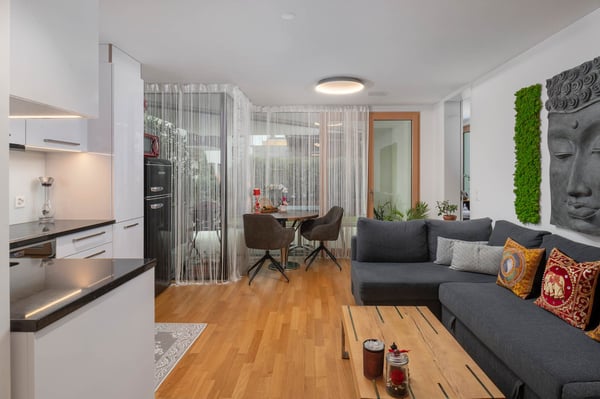 Zentrale 3 ½ -Zimmer-Wohnung... 5