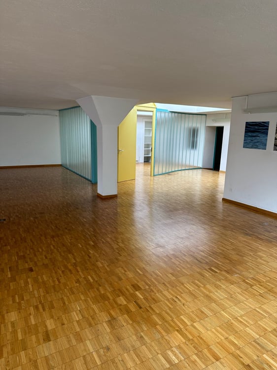 Praxis / Atelier / Büro / Foto- oder Tanzstudio oder Loft's.. 2