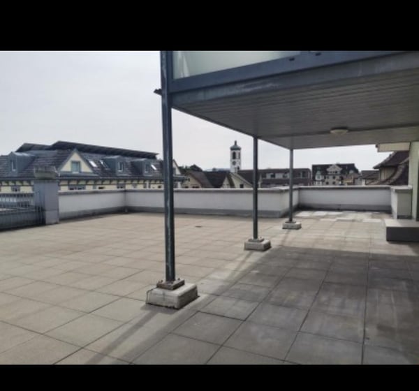 Gemütliche 3.5-Zimmer-Wohnung mit grosser Terrasse 2
