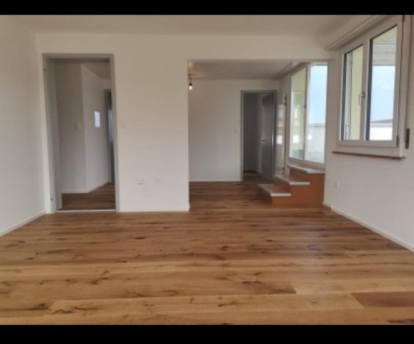 Gemütliche 3.5-Zimmer-Wohnung mit grosser Terrasse 3