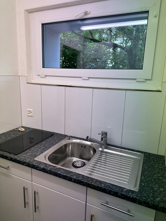 Gemütliche 2-Zimmerwohnung am Blumenrain 52 in Biel zu vermieten 5