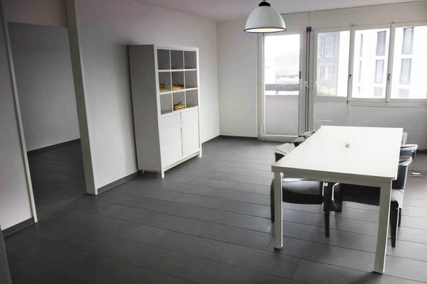 Teilrenovierte 1.5 Zimmerwohnung per sofort zu vermieten 2