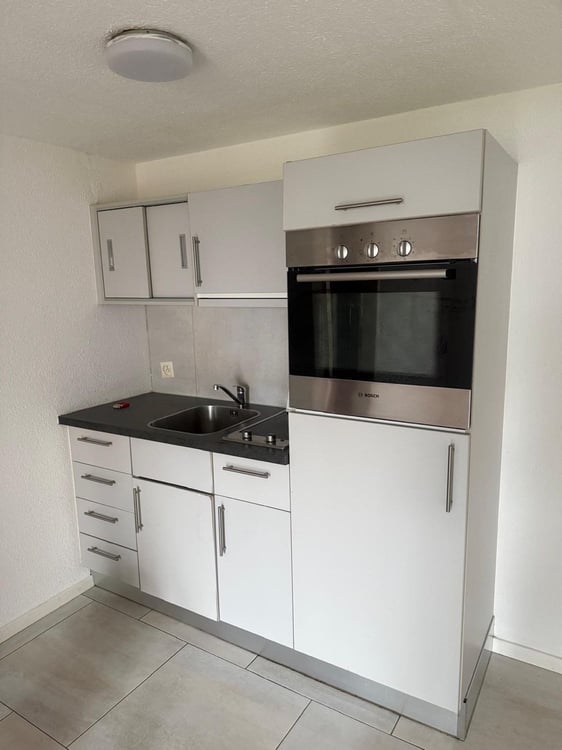 Moderne 2-Zimmer-Wohnung mit Balkon und Seeblick in Rorschach 3