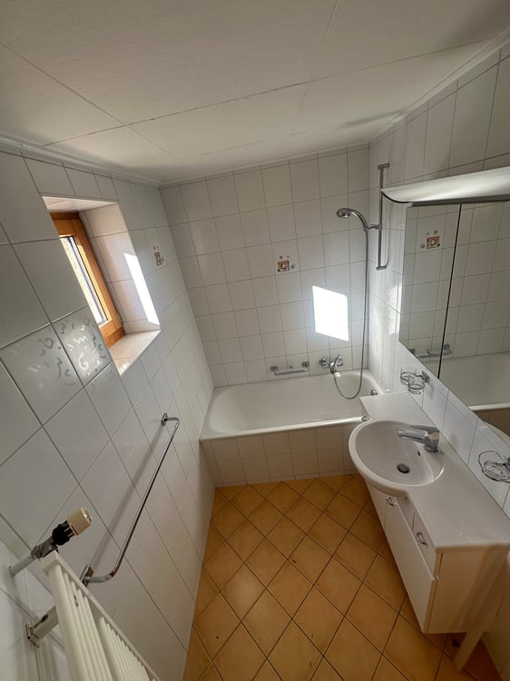 Situation centrale et calme 11