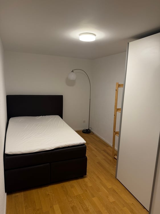 Charmante, möblierte 2-Zimmer-Wohnung mit Balkon in Rorschach 9