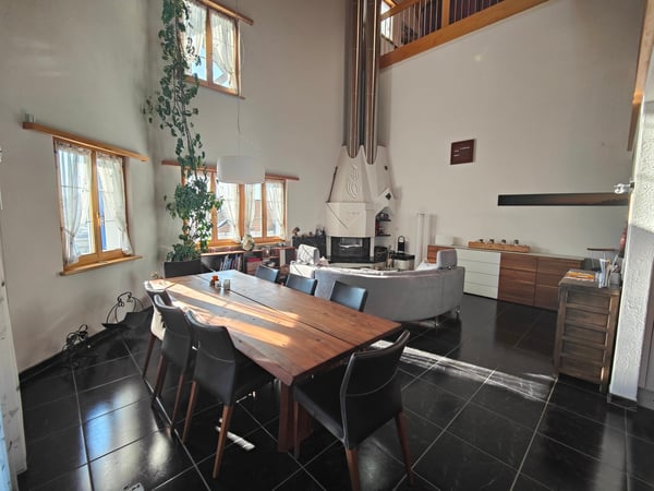 Exklusive Maisonette Wohnung mit grossem Garten 4